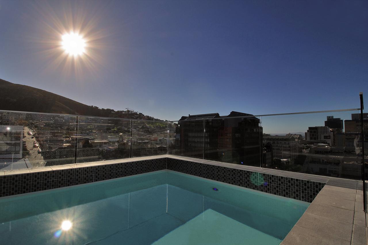 Sensational Sentinel Apartment Cape Town Exterior photo